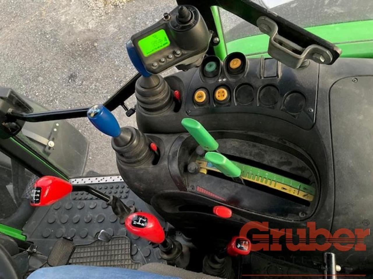 RADTRAKTOR Deutz-Fahr Agroplus 95 - Photo 12