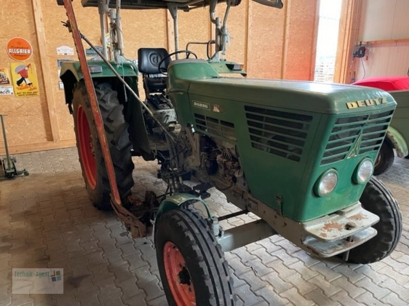 RADTRAKTOR Deutz-Fahr D 6006 - Photo 2