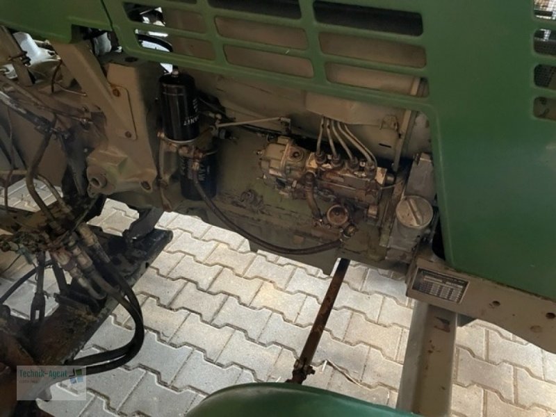 RADTRAKTOR Deutz-Fahr D 6006 - Photo 11
