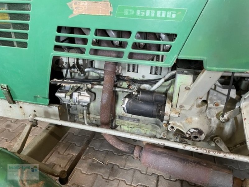 RADTRAKTOR Deutz-Fahr D 6006 - Photo 12
